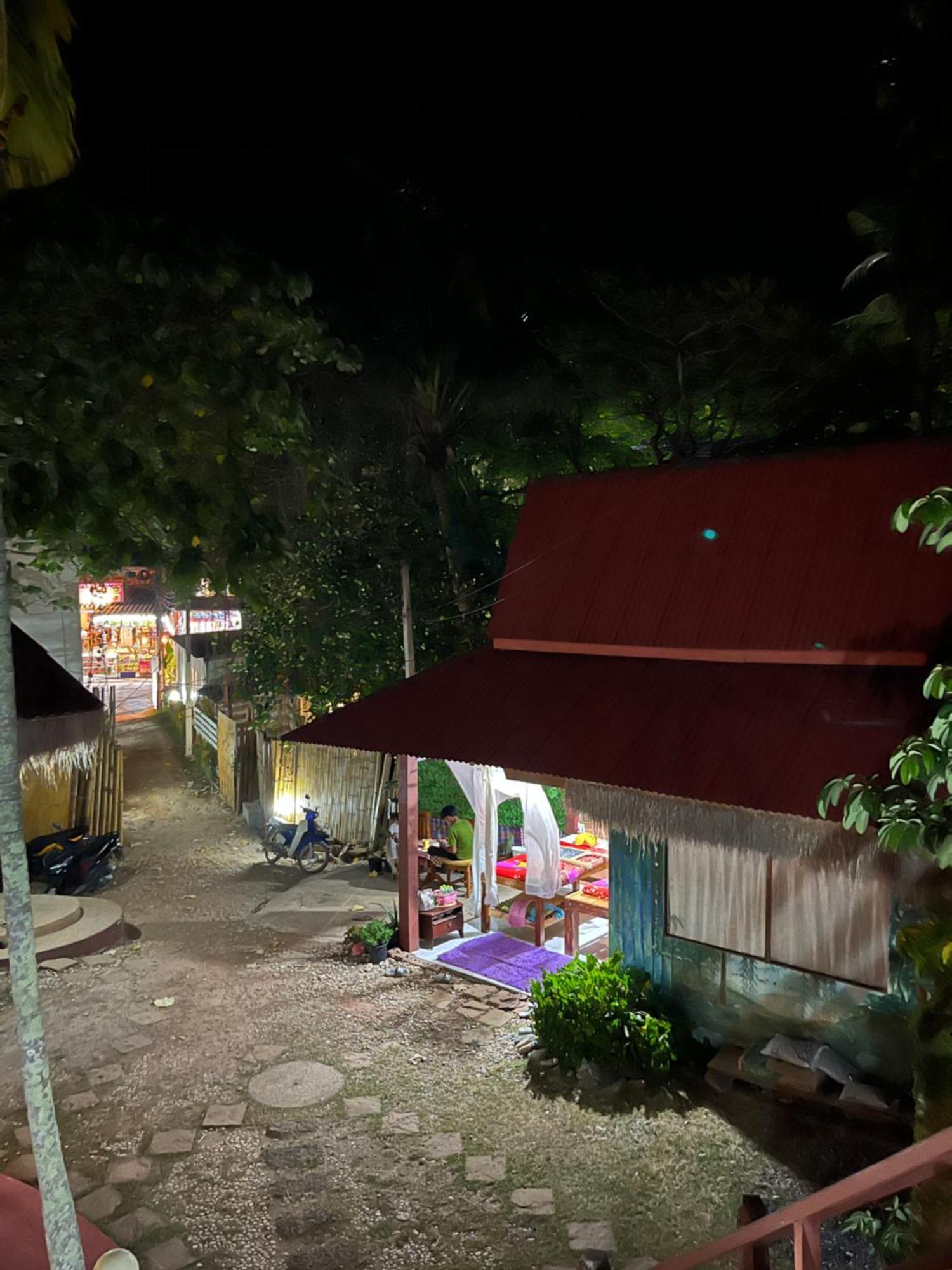 Nin Kantiang Bay Ko Lanta Екстериор снимка